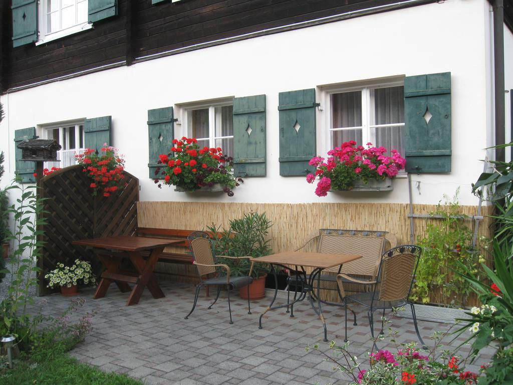 Haus Klinger Lägenhet Gaschurn Exteriör bild